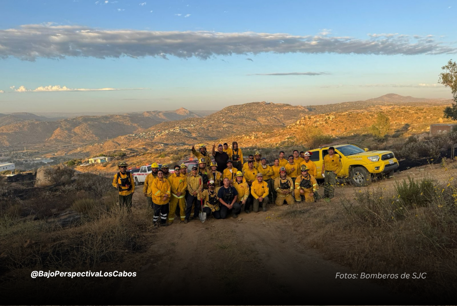 Bomberos de San José en servicio en Tecate BC