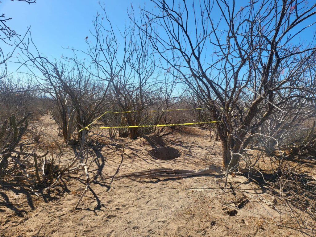 Fosa clandestina acordonada