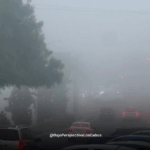 Densa neblina sobre conductores en Pachuca