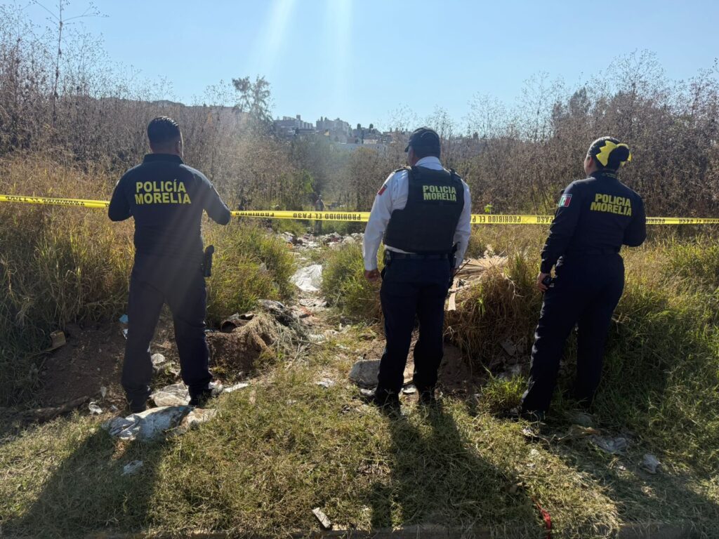 Área acordonada por oficiales municipales de Morelia