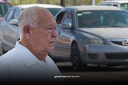 Gobernador Víctor Castro hablando sobre autos chocolate